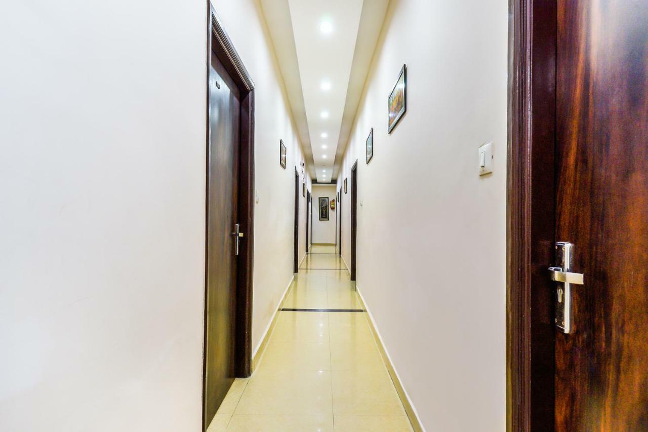 Fabhotel Js Regency Gt Road Amritsar Ngoại thất bức ảnh
