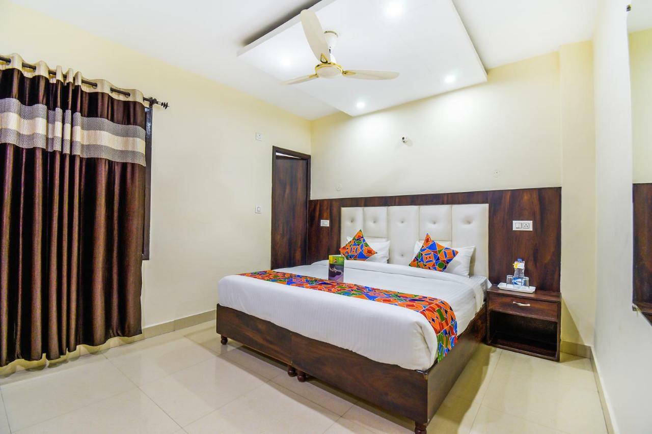 Fabhotel Js Regency Gt Road Amritsar Ngoại thất bức ảnh